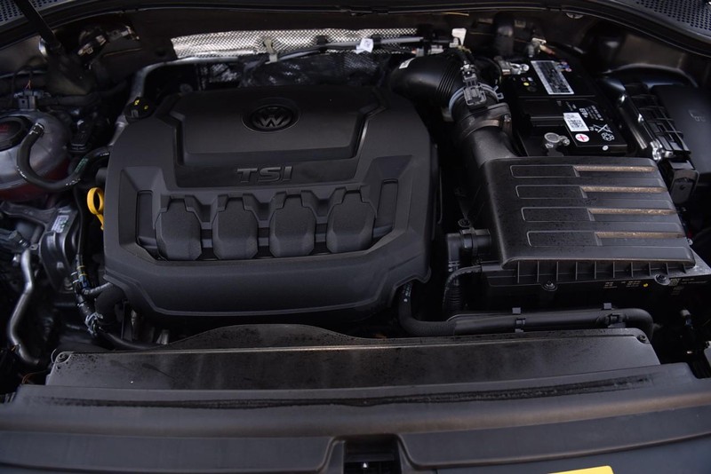 Volkswagen Tiguan Vehicle Image 26