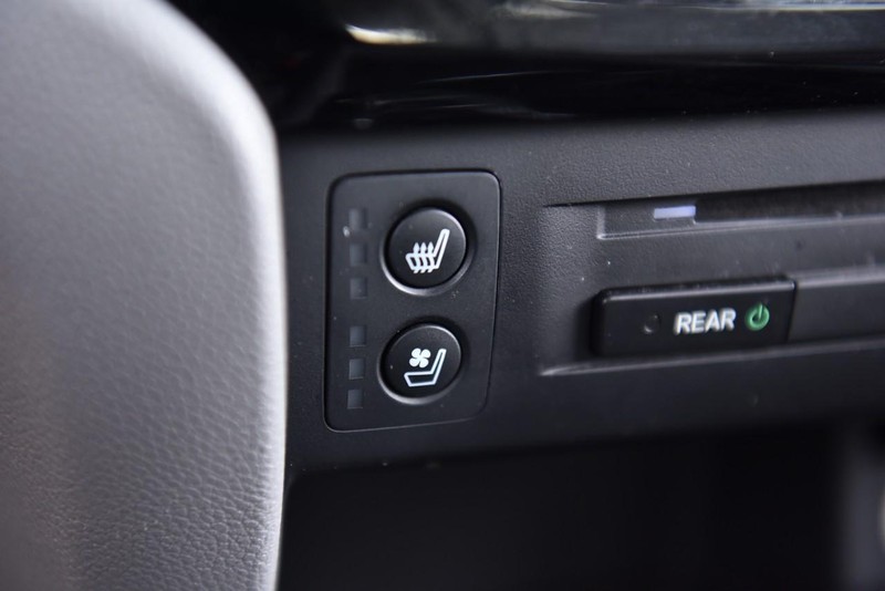 Honda Pilot Vehicle Image 16