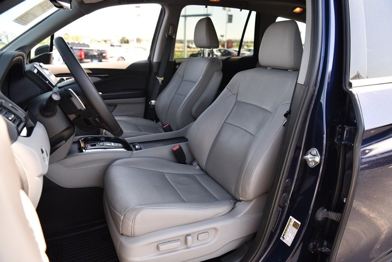 Honda Pilot Vehicle Image 23