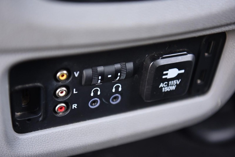 Honda Pilot Vehicle Image 28