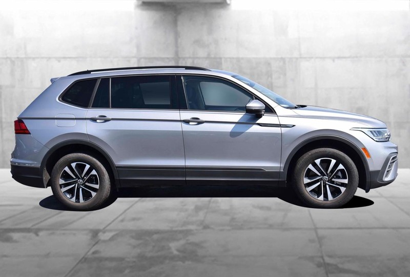 Volkswagen Tiguan Vehicle Image 05