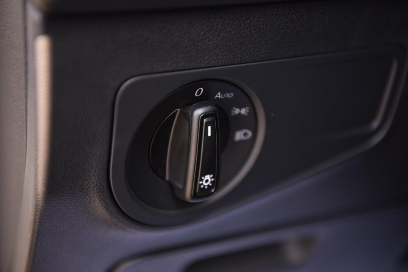 Volkswagen Tiguan Vehicle Image 10