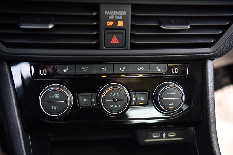 Volkswagen Jetta Vehicle Image 14
