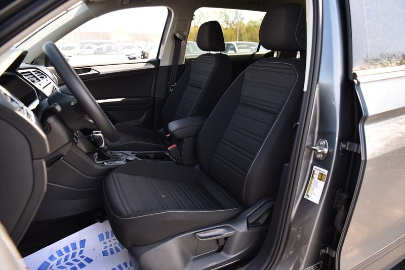 Volkswagen Tiguan Vehicle Image 20