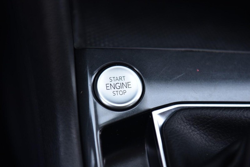 Volkswagen Tiguan Vehicle Image 15