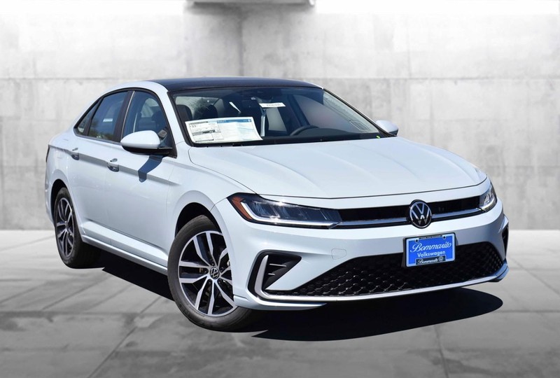 Volkswagen Jetta Vehicle Image 02