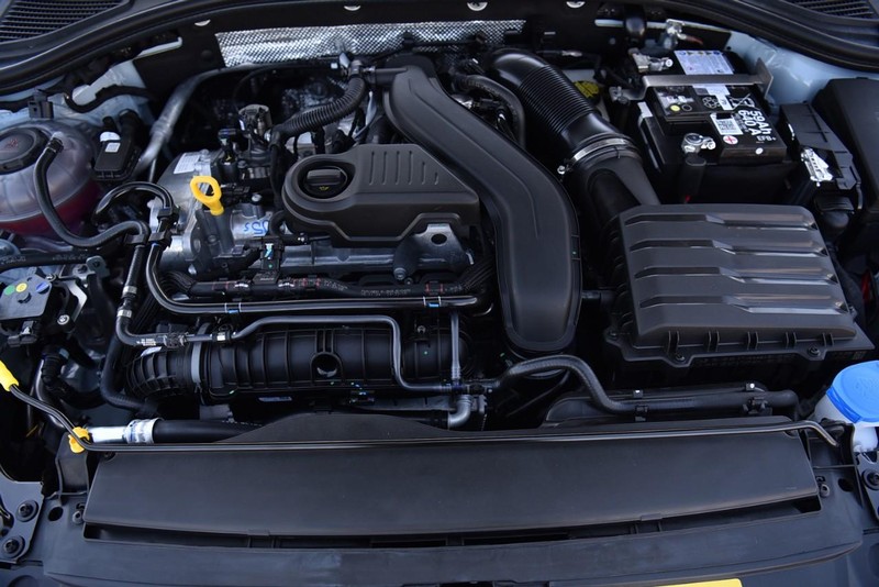 Volkswagen Jetta Vehicle Image 25