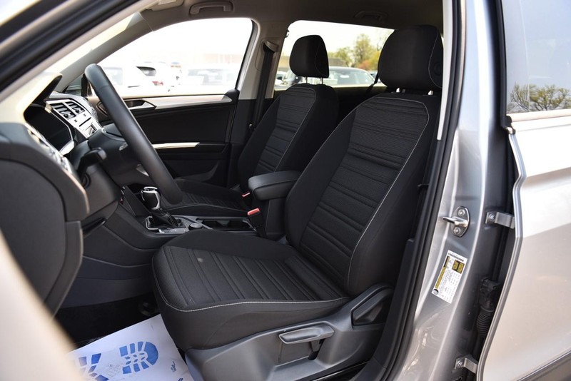 Volkswagen Tiguan Vehicle Image 20