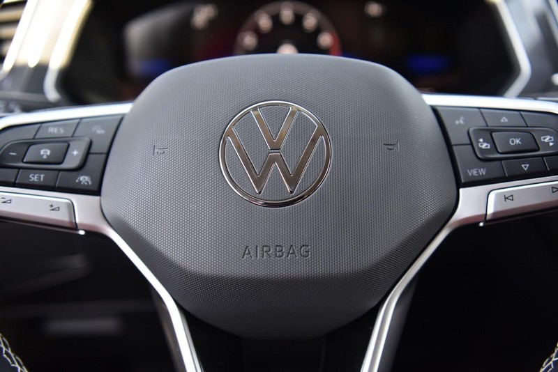 Volkswagen Tiguan Vehicle Image 18