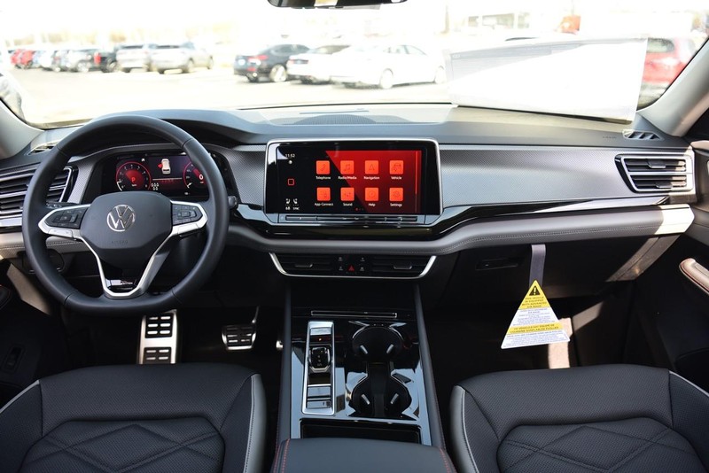 Volkswagen Atlas Vehicle Image 07