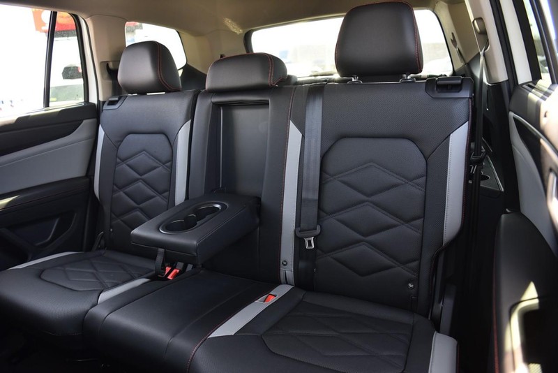 Volkswagen Atlas Vehicle Image 22