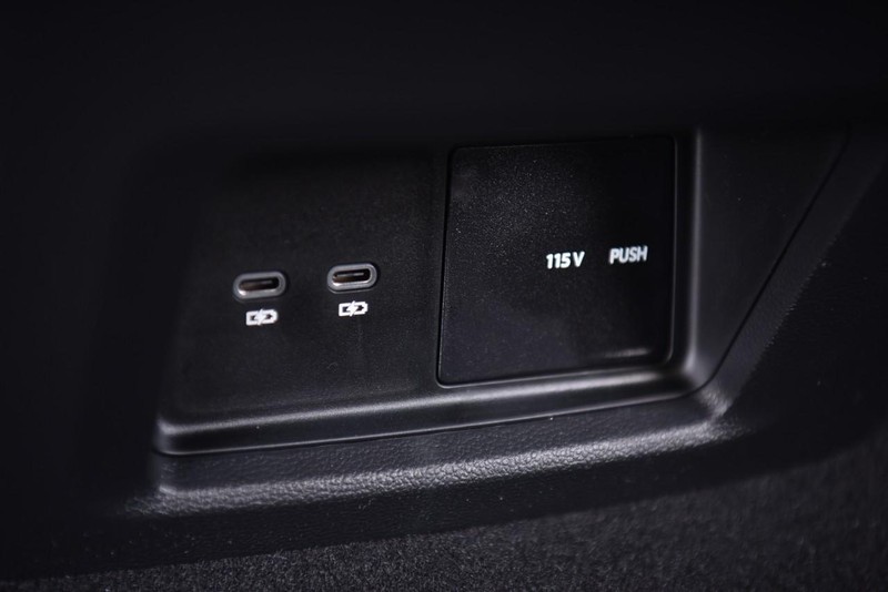 Volkswagen Atlas Vehicle Image 24
