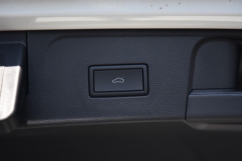 Volkswagen Atlas Vehicle Image 27