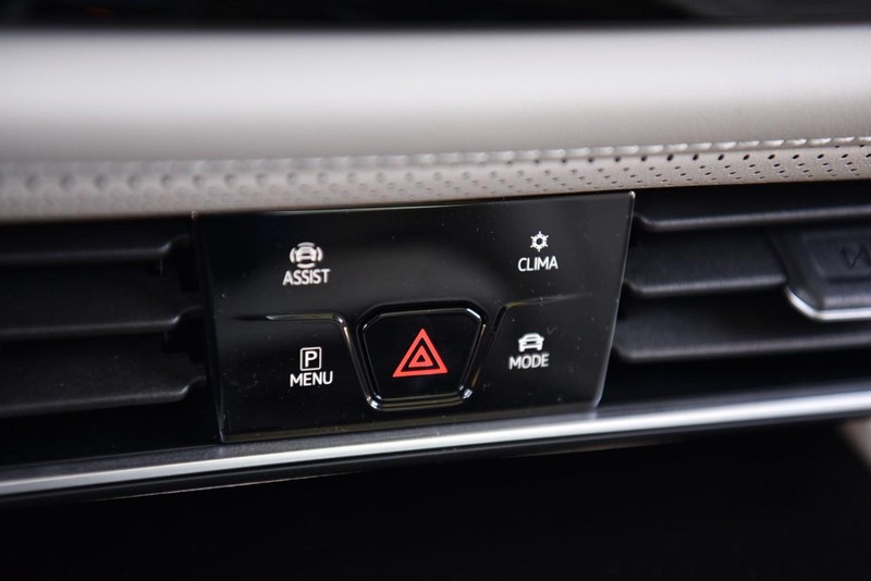 Volkswagen Atlas Vehicle Image 14