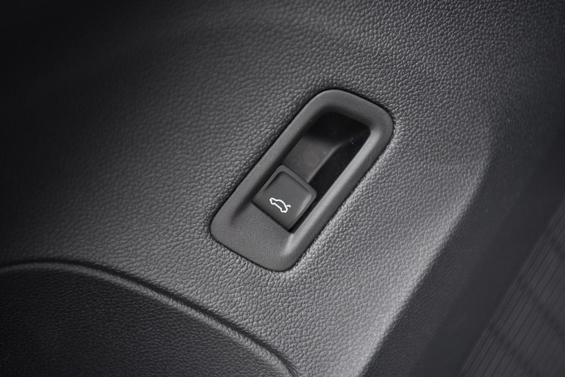 Volkswagen Atlas Vehicle Image 09