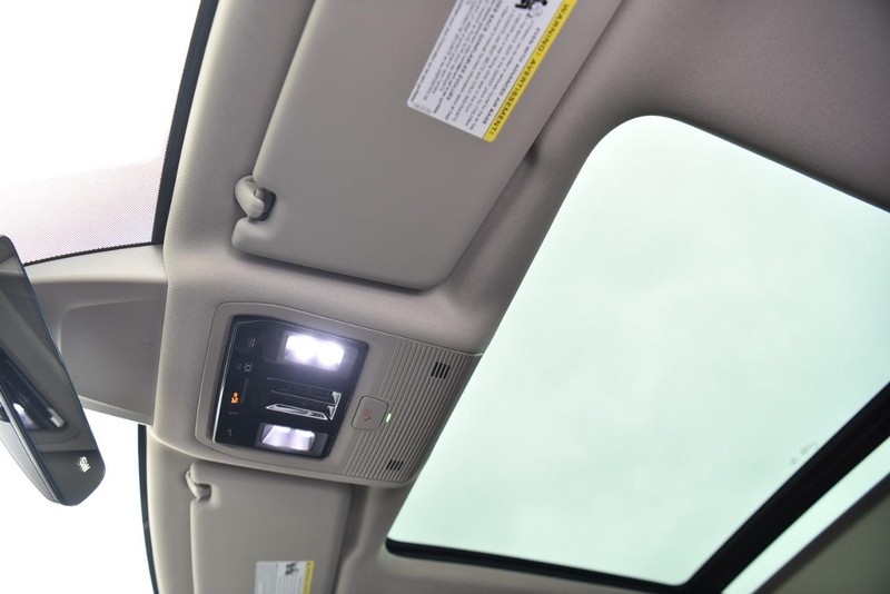 Volkswagen Atlas Vehicle Image 21