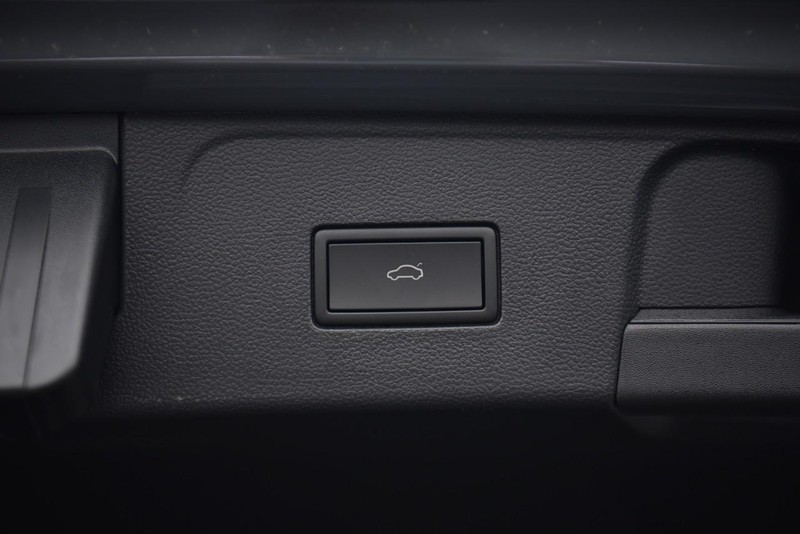 Volkswagen Atlas Vehicle Image 27