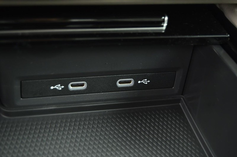 Volkswagen Atlas Vehicle Image 16