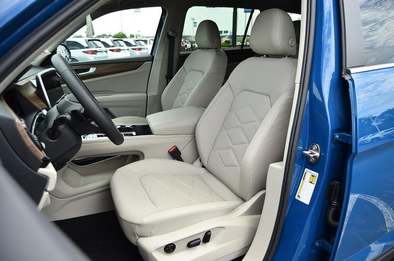 Volkswagen Atlas Vehicle Image 19