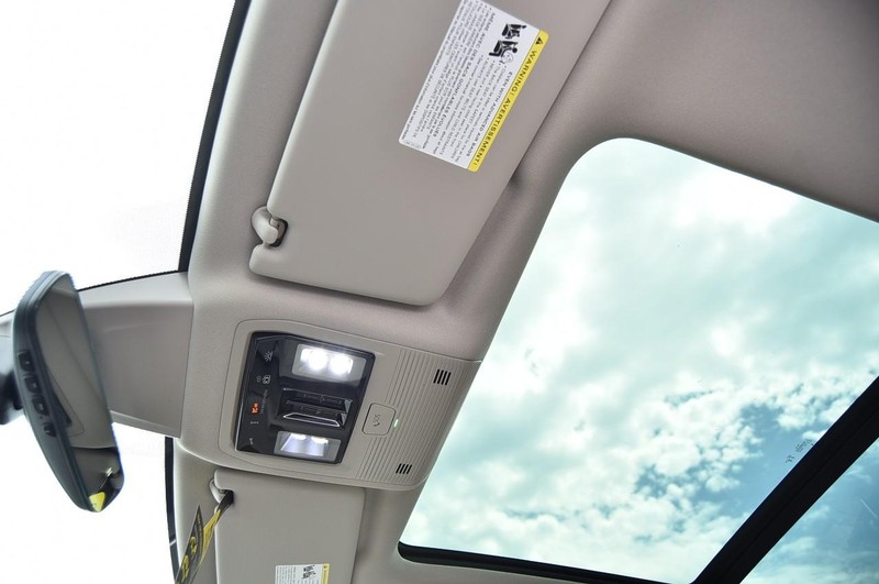 Volkswagen Atlas Vehicle Image 21
