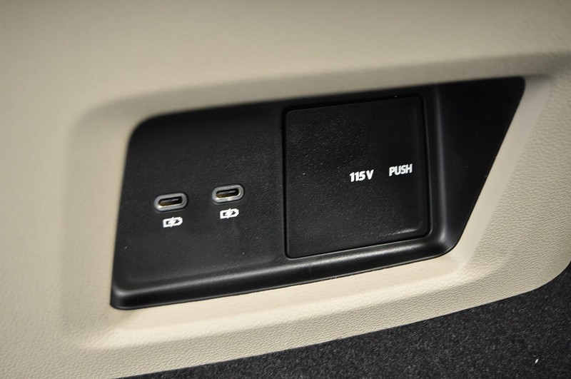 Volkswagen Atlas Vehicle Image 24
