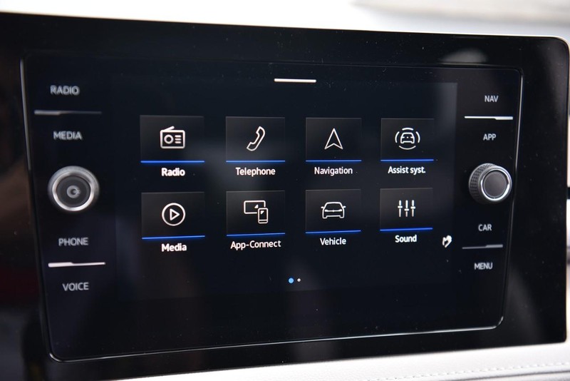 Volkswagen Taos Vehicle Image 13