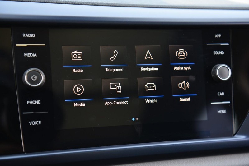 Volkswagen Taos Vehicle Image 17