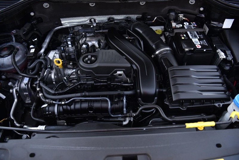 Volkswagen Taos Vehicle Image 26