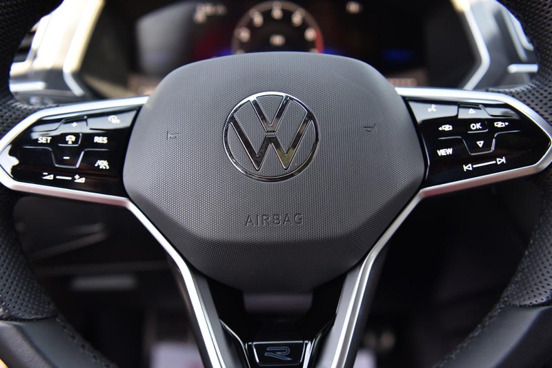 Volkswagen Tiguan Vehicle Image 20