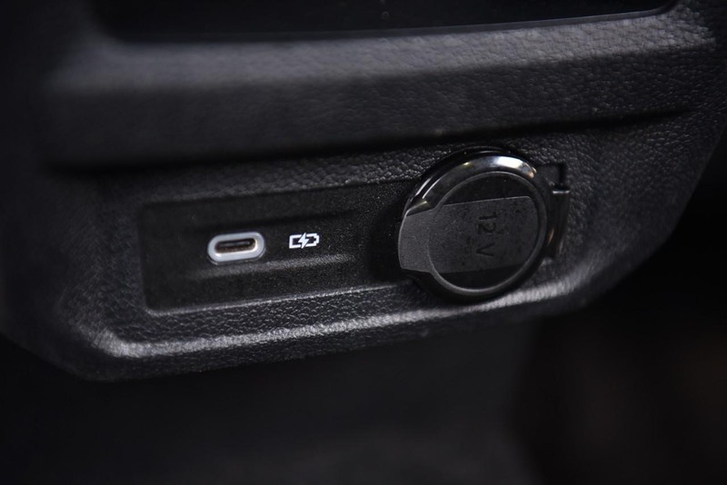 Volkswagen Tiguan Vehicle Image 26