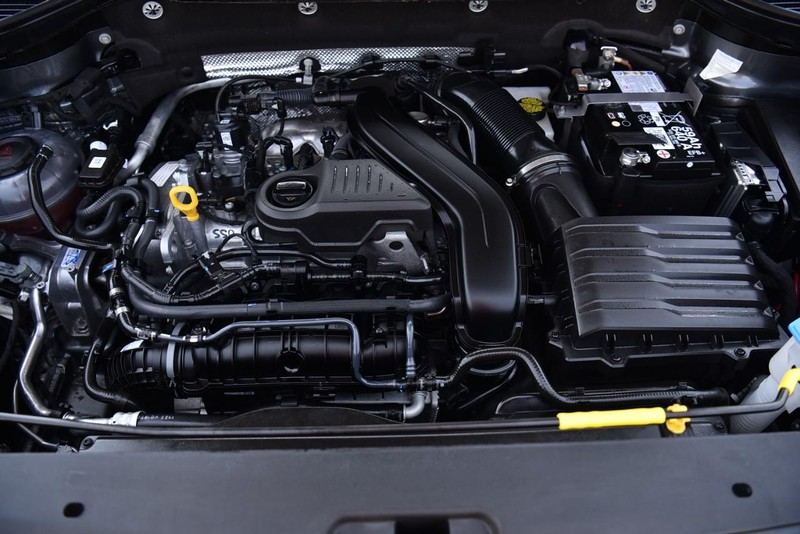 Volkswagen Taos Vehicle Image 25
