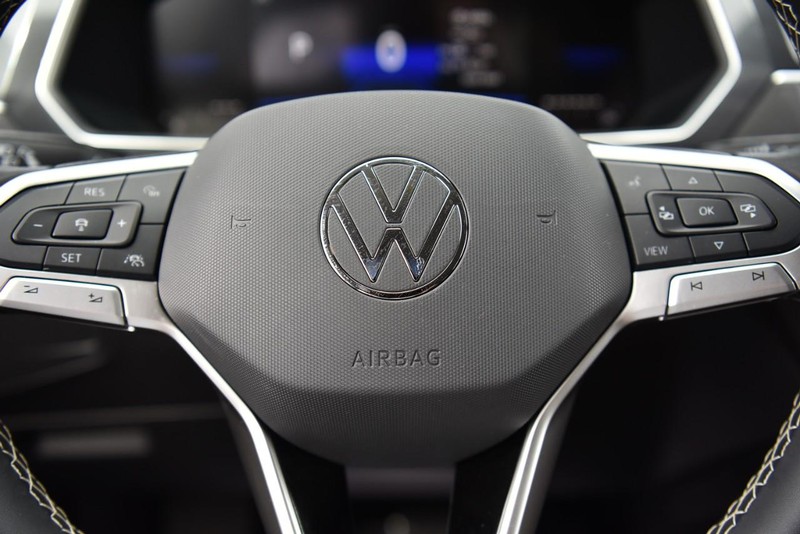 Volkswagen Tiguan Vehicle Image 19