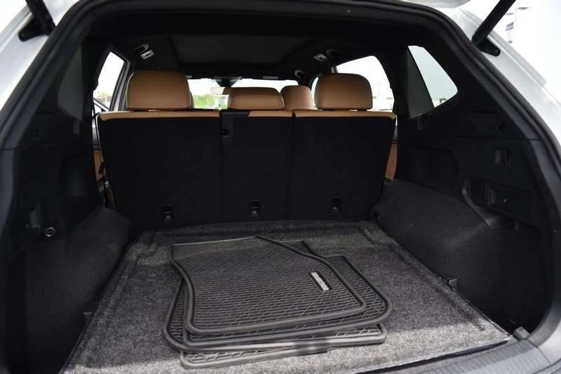 Volkswagen Tiguan Vehicle Image 27