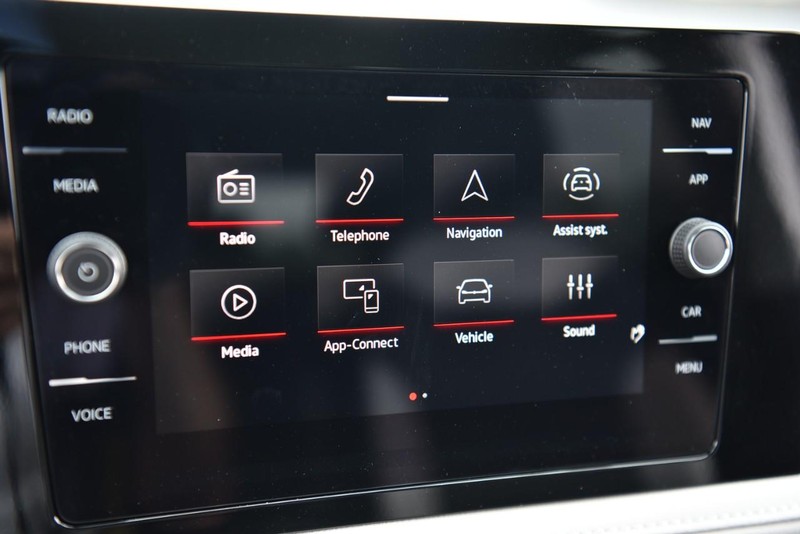 Volkswagen Taos Vehicle Image 13