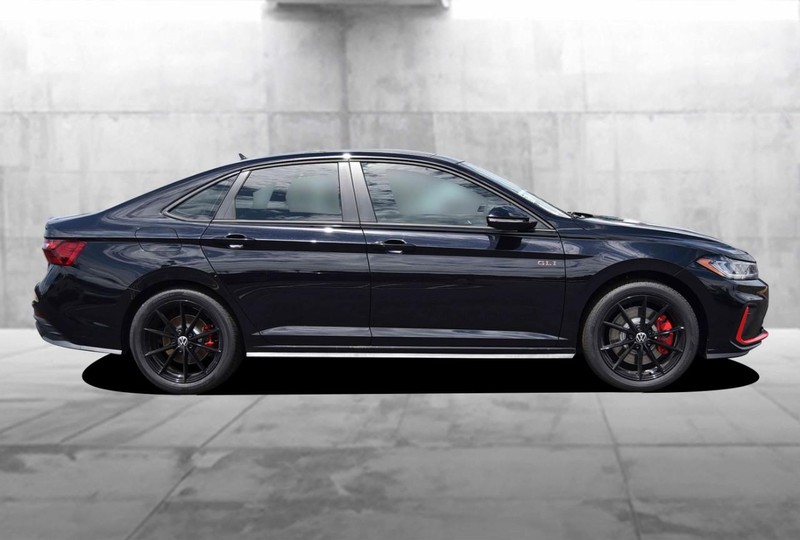 Volkswagen Jetta GLI Vehicle Image 05