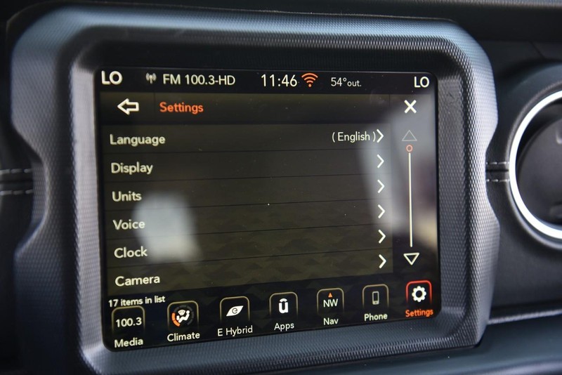 Jeep Wrangler 4xe Vehicle Image 17