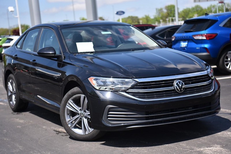 Volkswagen Jetta Vehicle Image 02