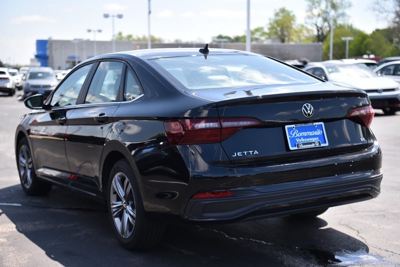 Volkswagen Jetta Vehicle Image 07