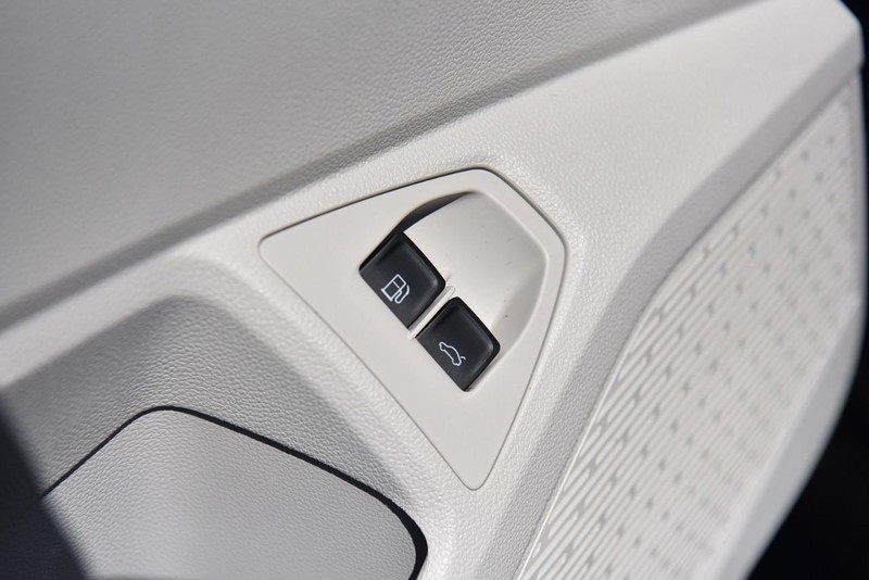 Volkswagen Jetta Vehicle Image 10