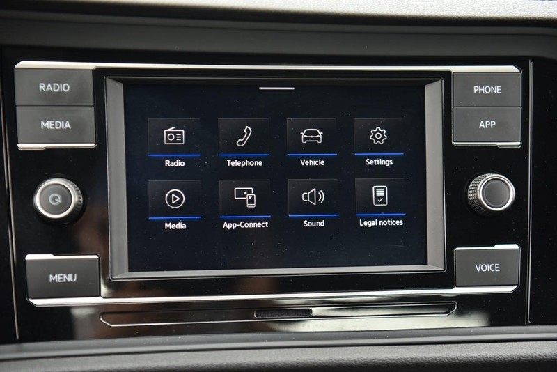 Volkswagen Jetta Vehicle Image 14