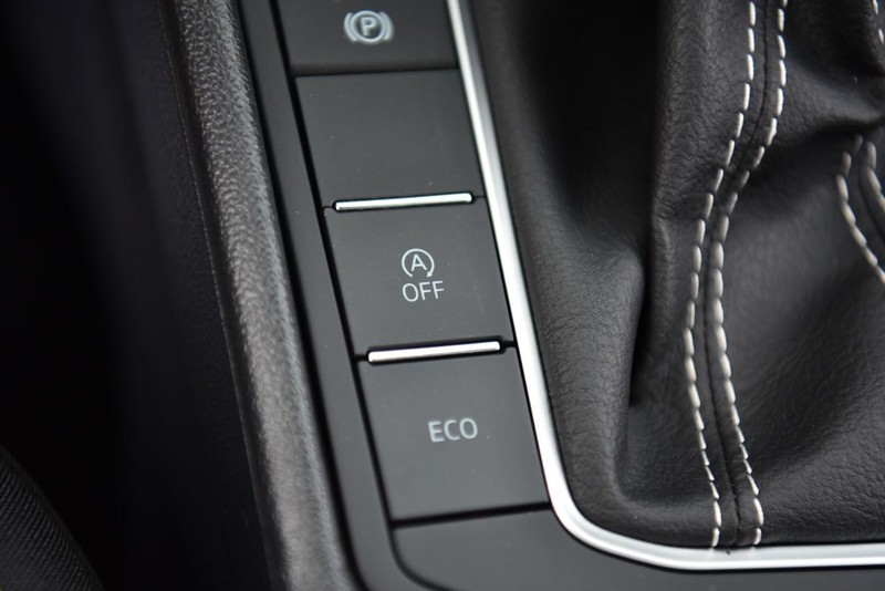Volkswagen Jetta Vehicle Image 17