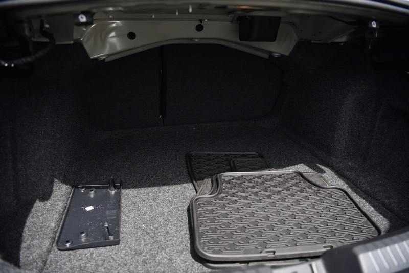 Volkswagen Jetta Vehicle Image 22