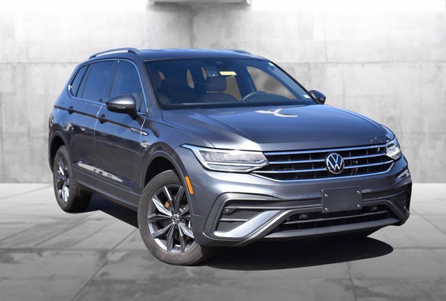 Certified 2022 Volkswagen Tiguan SE with VIN 3VV2B7AXXNM137752 for sale in Hazelwood, MO