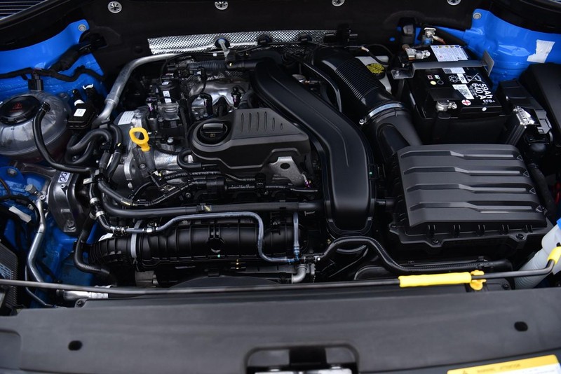 Volkswagen Taos Vehicle Image 29