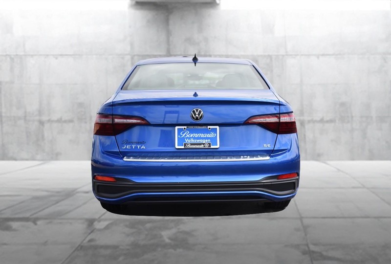 Volkswagen Jetta Vehicle Image 06