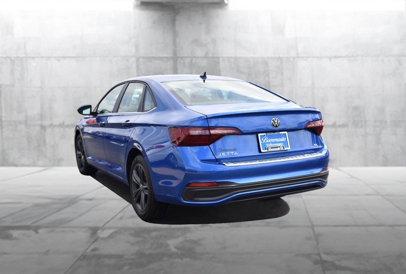 Volkswagen Jetta Vehicle Image 07