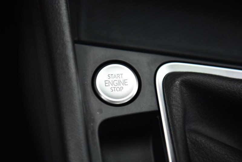 Volkswagen Jetta Vehicle Image 18