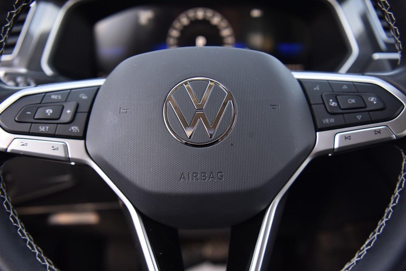 Volkswagen Tiguan Vehicle Image 19