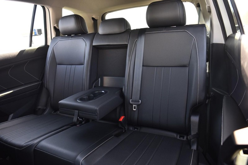 Volkswagen Tiguan Vehicle Image 22