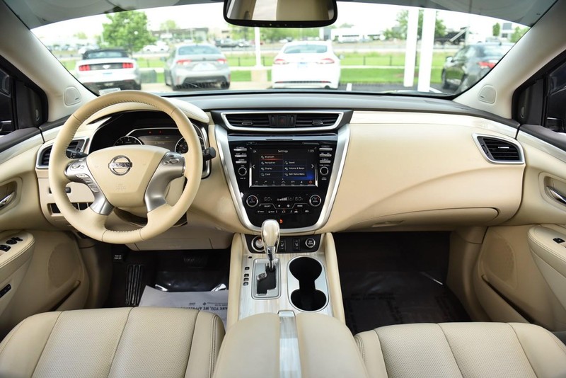 Nissan Murano Vehicle Image 08
